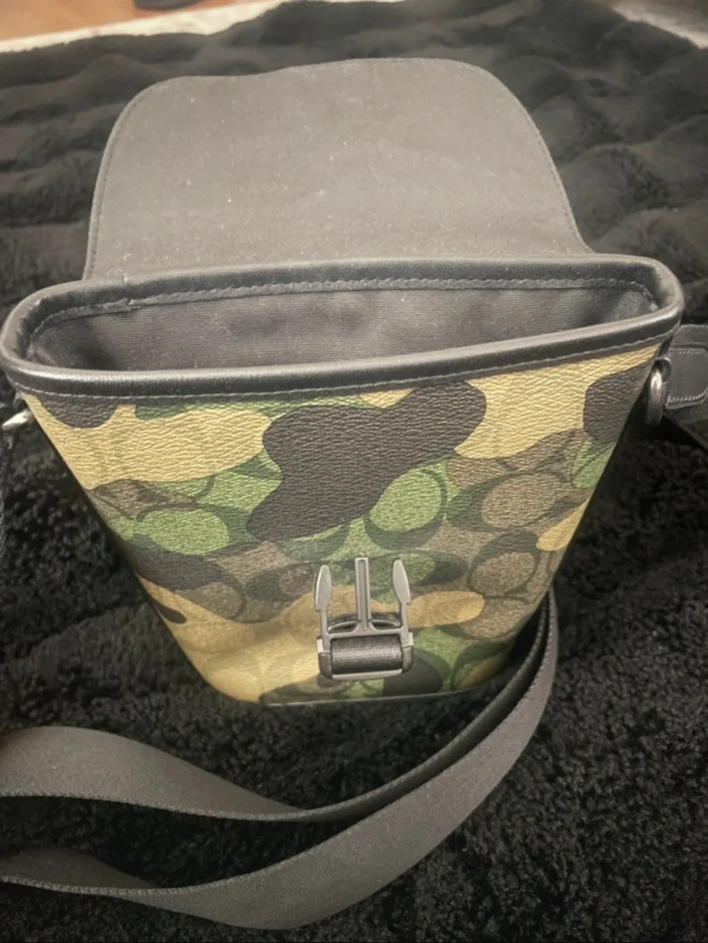 Rare Coach Men's Camouflage Logo Messenger Bag - Black & Green